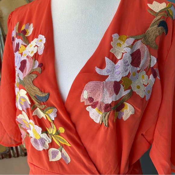 Hope & Ivy Premium Wrap Front Embroidered Maxi Dress - Picture 7 of 13